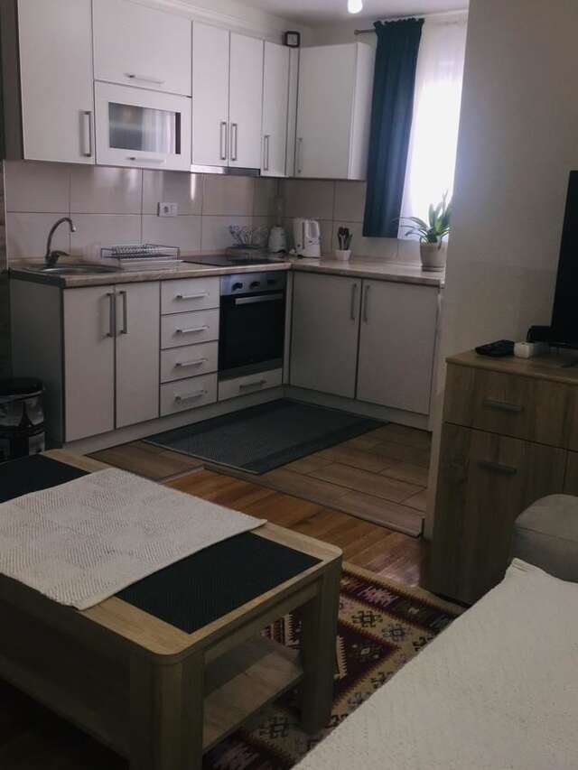 Апартаменты Holiday home Nikola Жабляк-11